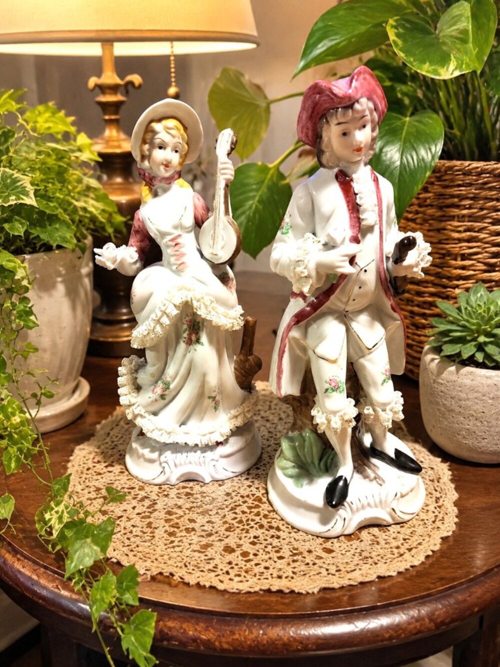 Vintage German Porcelain Dandy Fiddle Player Banjo Figurine Musician SHIPS FREE